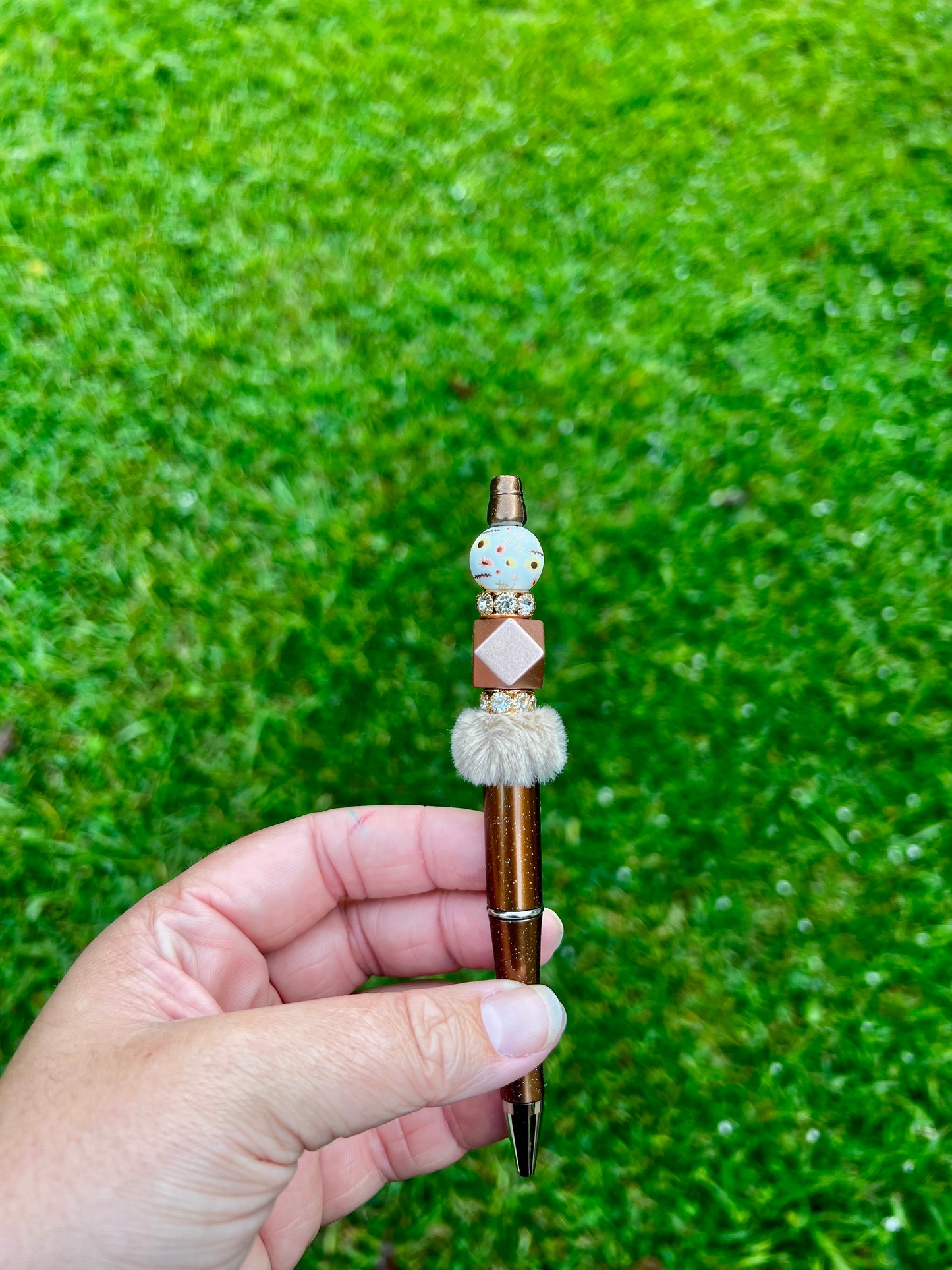 Champagne Flowers Pen